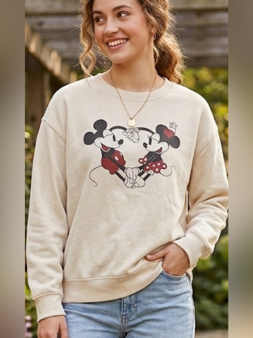GAP/ Disney Beige Mickey & Minnie Graphic Sweatshirt Sizs L